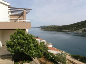 Apartments Ljubi - 20m from beach
